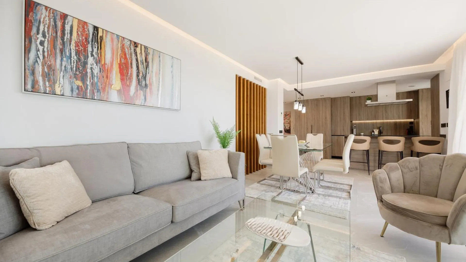 Apartament Modern Penthouse With Two Terraces, Jacuzzi And Sea, Lake And Mountain Views, In Almazara Hills Istán